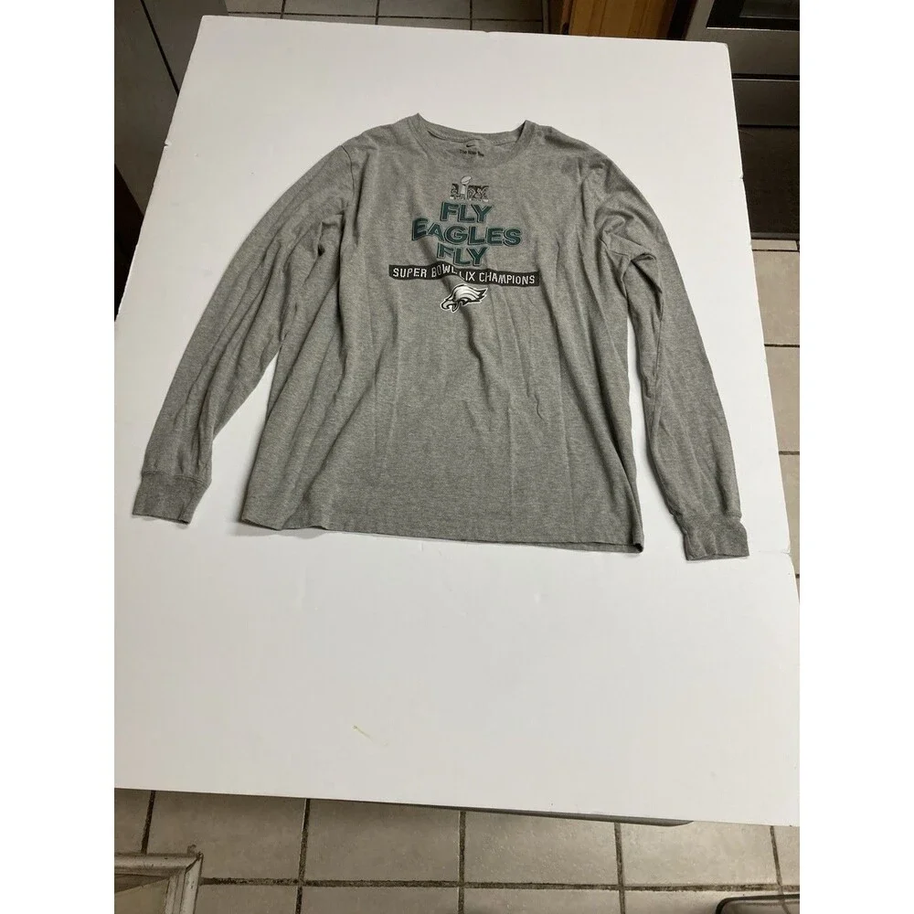 Nike Philadelphia Eagles Super Bowl LII Champions Gray Long Sleeve Shirt L